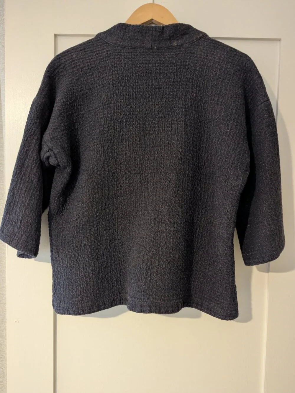 Four Objects Rabbit Jacket 2/3 - Picture 4 of 4